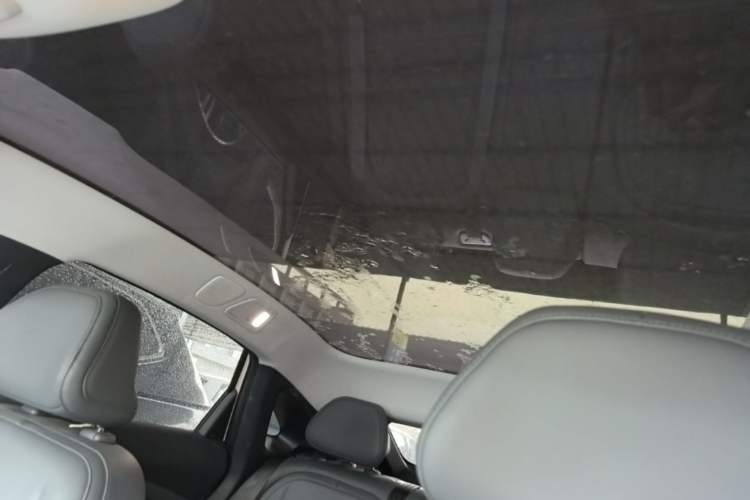 Used XPeng MONA M03 2024 620 with Ultra-Long Range Headliner