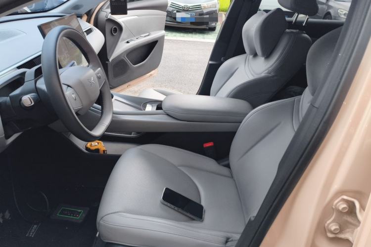 Used XPeng MONA M03 2024 620 with Ultra-Long Range Left Front Seat
