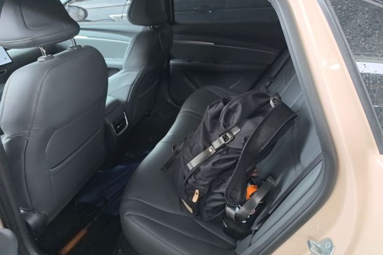 Used XPeng MONA M03 2024 620 with Ultra-Long Range Left Rear Seat