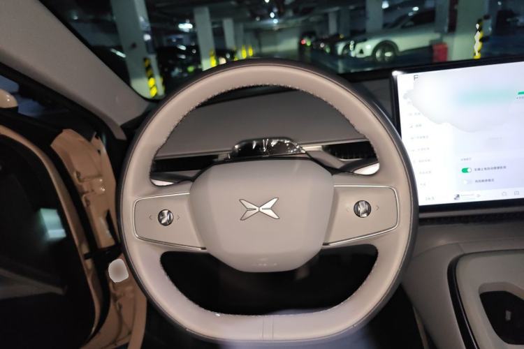 Used XPeng MONA M03 2024 515 Long-Range Steering Wheel