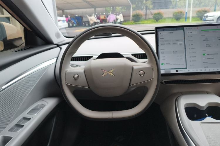 Used XPeng MONA M03 2024 620 with Ultra-Long Range Steering Wheel