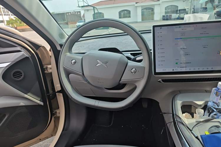 Used XPeng MONA M03 2024 515 Long-Range Steering Wheel