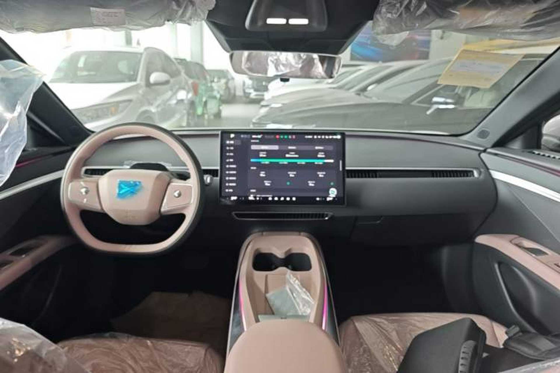 Used XPeng MONA M03 2024 515 Long-Range Center Console