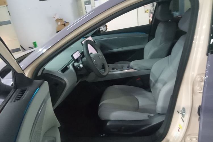 Used XPeng MONA M03 2024 620 with Ultra-Long Range Driver Seat