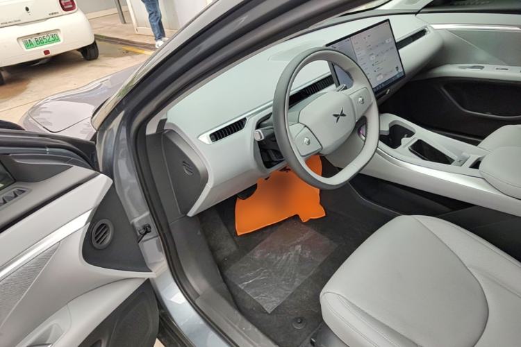 Used XPeng MONA M03 2024 620 with Ultra-Long Range Driver Seat