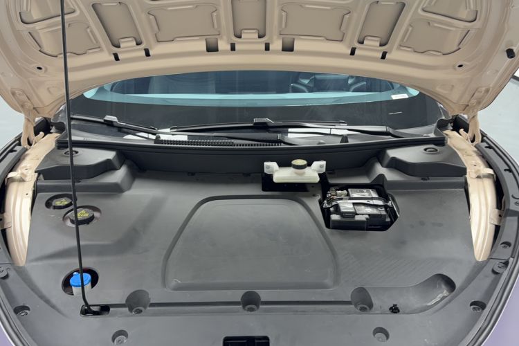 Used XPeng MONA M03 2024 620 with Ultra-Long Range Engine Bay
