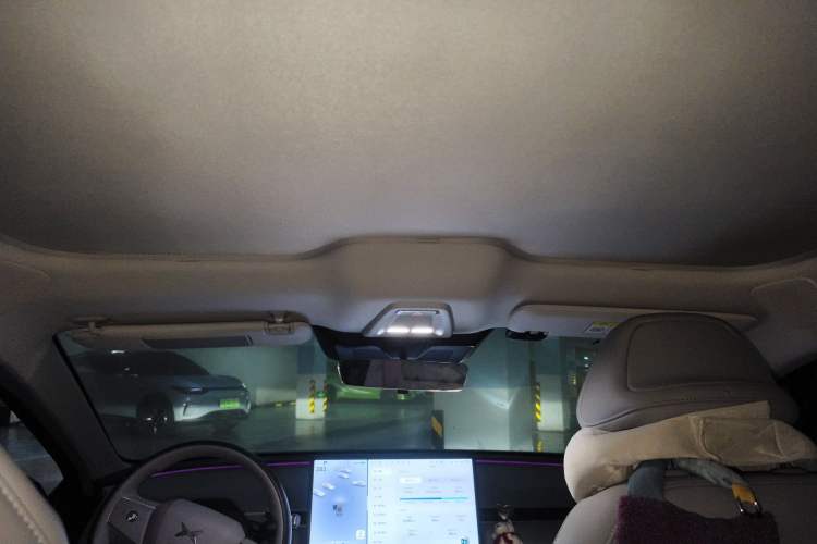 Used XPeng MONA M03 2024 620 with Ultra-Long Range Headliner