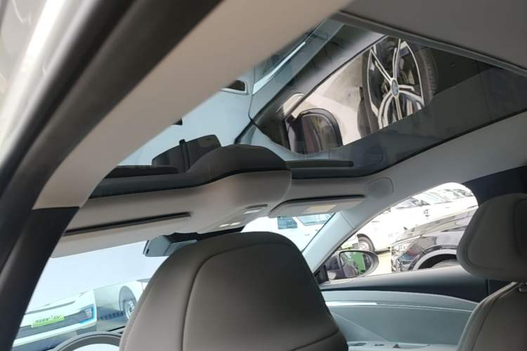 Used XPeng MONA M03 2024 620 with Ultra-Long Range Headliner