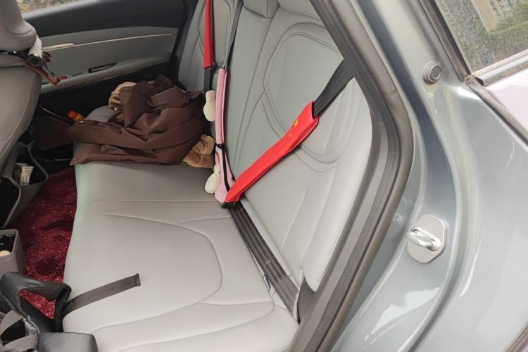 Used XPeng MONA M03 2024 515 Long-Range Interior 4