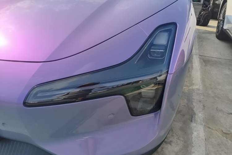 Used XPeng MONA M03 2024 620 with Ultra-Long Range Left Front Headlight
