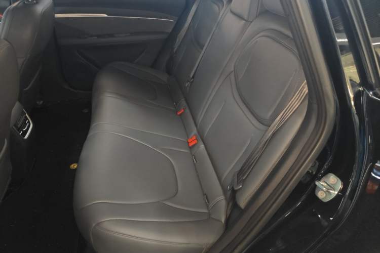 Used XPeng MONA M03 2024 620 with Ultra-Long Range Left Rear Seat