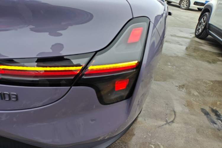 Used XPeng MONA M03 2024 620 with Ultra-Long Range Right Rear Taillight