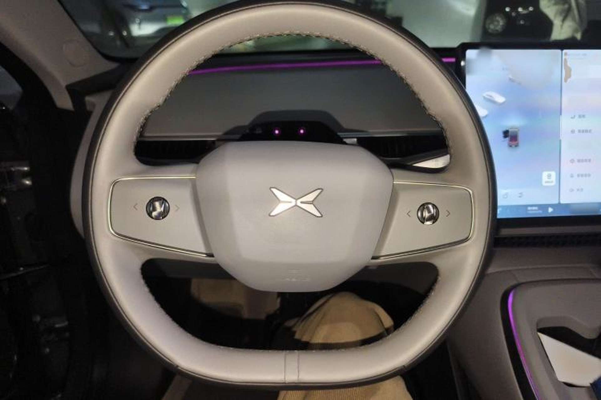 Used XPeng MONA M03 2024 620 with Ultra-Long Range Steering Wheel
