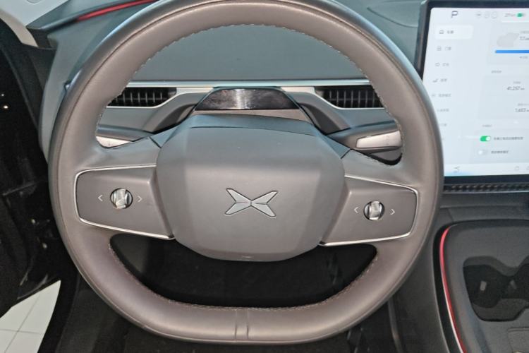 Used XPeng MONA M03 2024 620 with Ultra-Long Range Steering Wheel