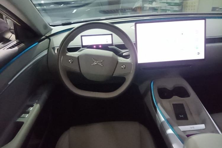 Used XPeng MONA M03 2024 620 with Ultra-Long Range Steering Wheel