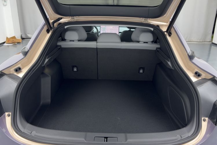 Used XPeng MONA M03 2024 620 with Ultra-Long Range Trunk