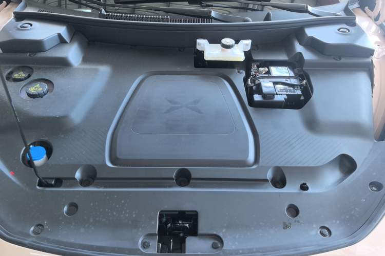Used XPeng MONA M03 2024 620 with Ultra-Long Range Engine Bay