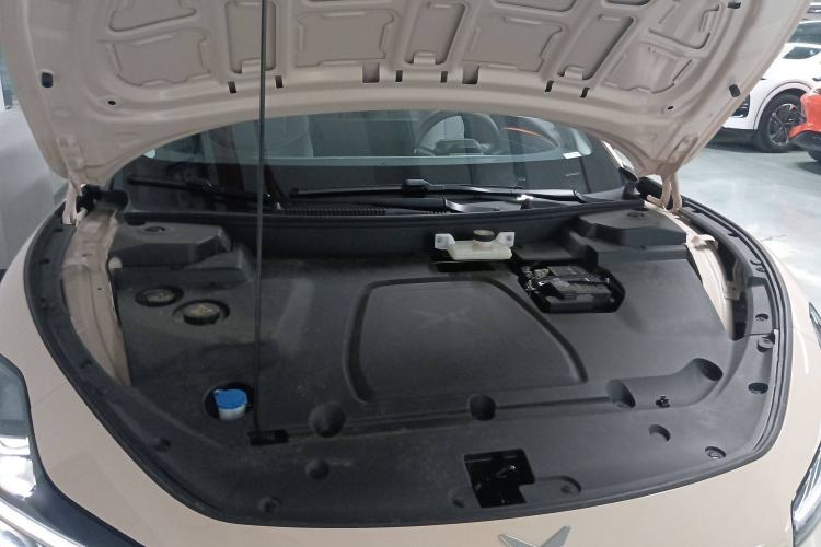 Used XPeng MONA M03 2024 620 with Ultra-Long Range Engine Bay