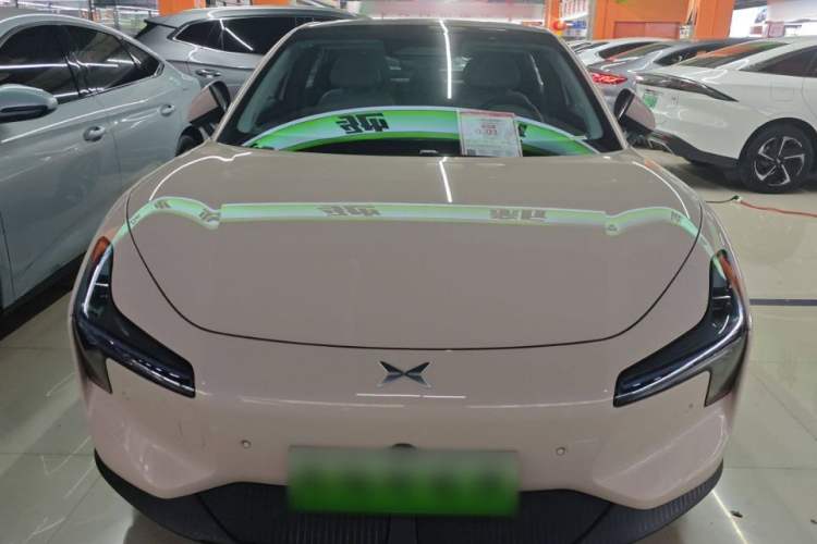 Used XPeng MONA M03 2024 620 with Ultra-Long Range Exterior 1