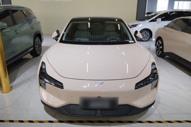 Used XPeng MONA M03 2024 620 with Ultra-Long Range Exterior 1