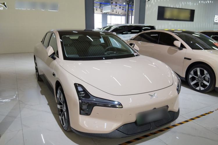 Used XPeng MONA M03 2024 620 with Ultra-Long Range Exterior 2