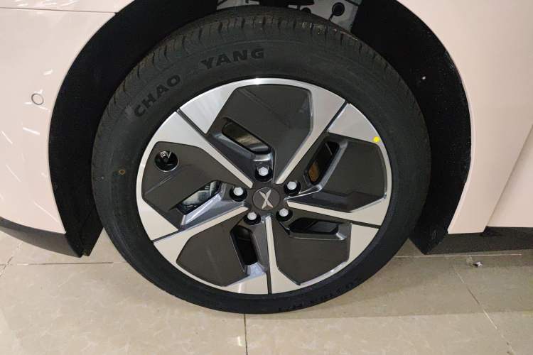 Used XPeng MONA M03 2024 515 Long-Range Exterior 7