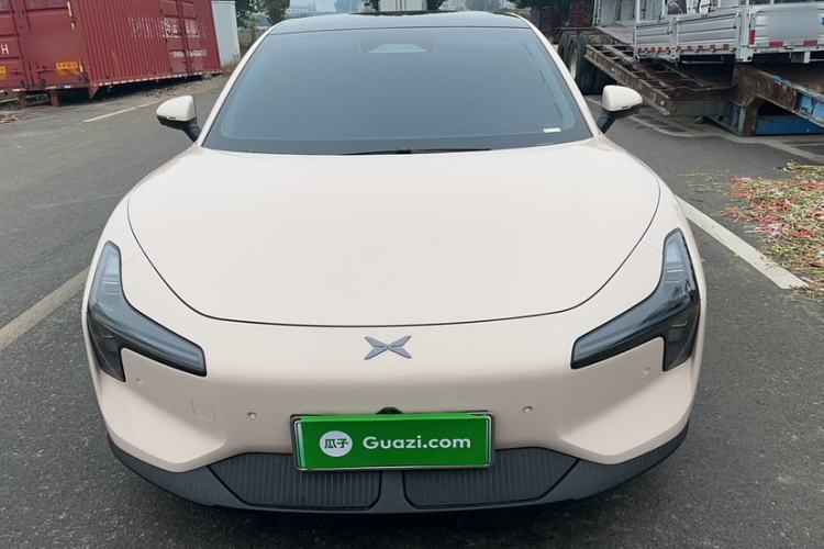 Used XPeng MONA M03 2024 620 with Ultra-Long Range Exterior 8