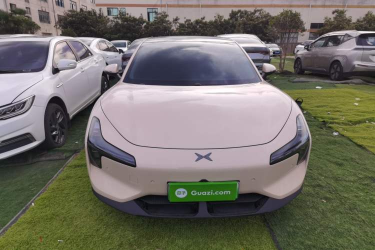Used XPeng MONA M03 2024 620 with Ultra-Long Range Front