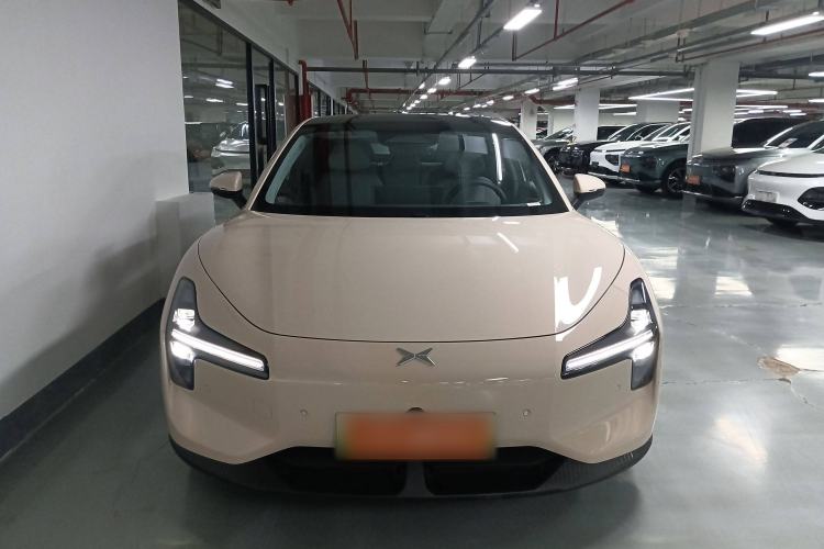 Used XPeng MONA M03 2024 620 with Ultra-Long Range Front