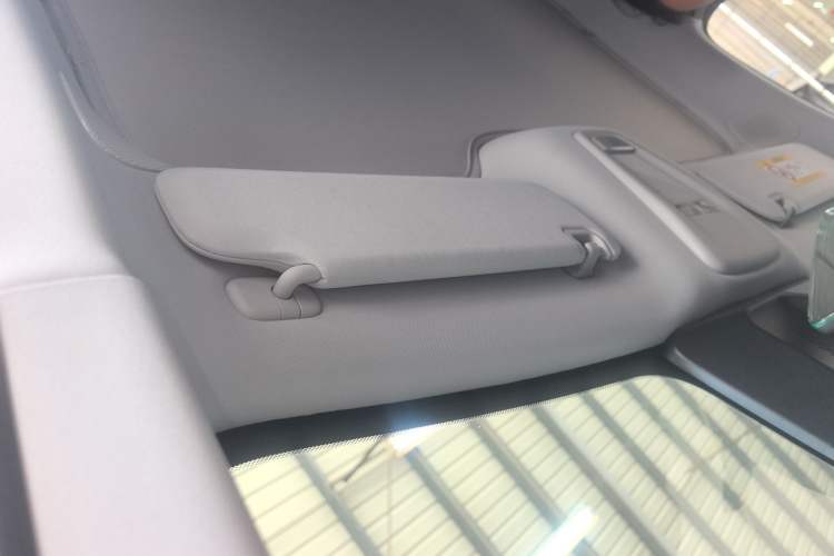 Used XPeng MONA M03 2024 620 with Ultra-Long Range Headliner