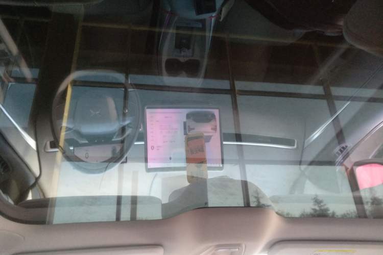 Used XPeng MONA M03 2024 620 with Ultra-Long Range Headliner