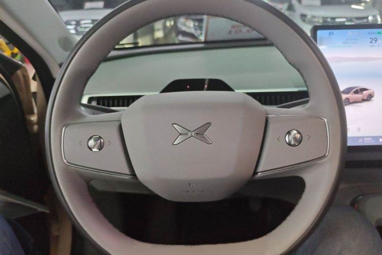 Used XPeng MONA M03 2024 620 with Ultra-Long Range Interior 2