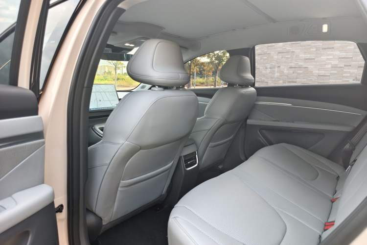 Used XPeng MONA M03 2024 620 with Ultra-Long Range Interior 2