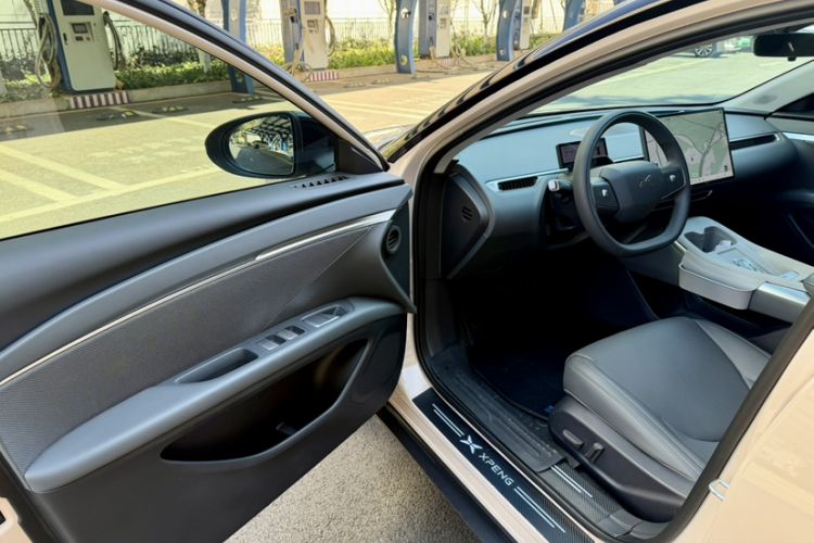 Used XPeng MONA M03 2024 620 with Ultra-Long Range Interior 3