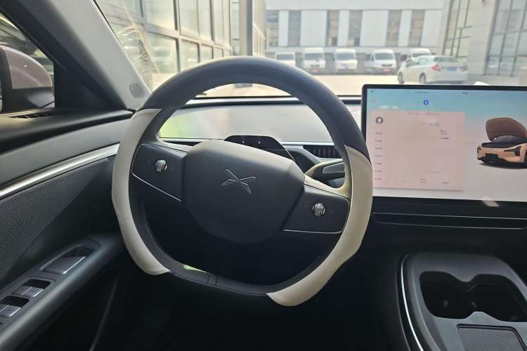 Used XPeng MONA M03 2024 515 Long-Range Interior 4