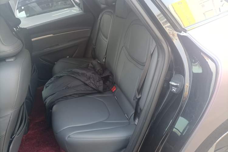 Used XPeng MONA M03 2024 515 Long-Range Interior 4
