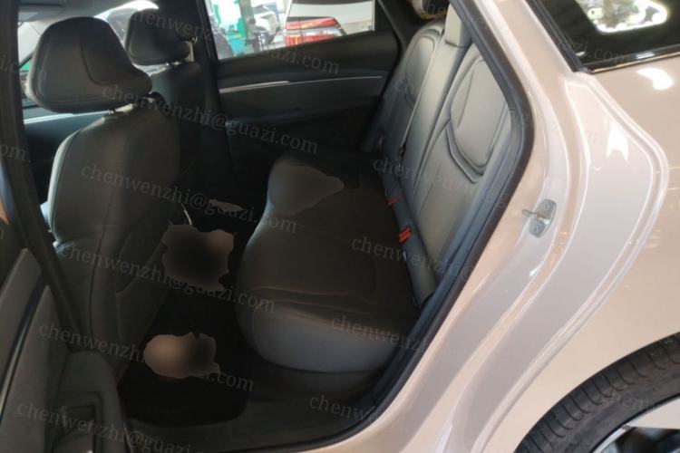 Used XPeng MONA M03 2024 620 with Ultra-Long Range Left Rear Seat