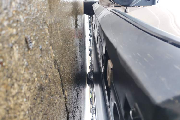 Used XPeng MONA M03 2024 620 with Ultra-Long Range Left Side Sill