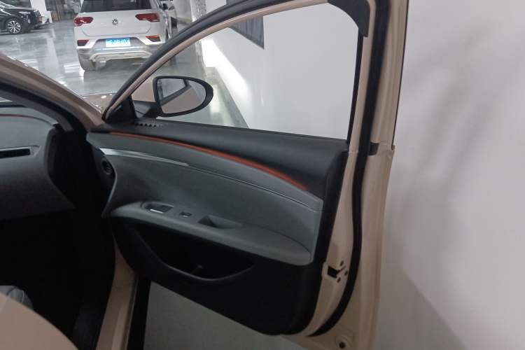 Used XPeng MONA M03 2024 620 with Ultra-Long Range Right Front Door Interior
