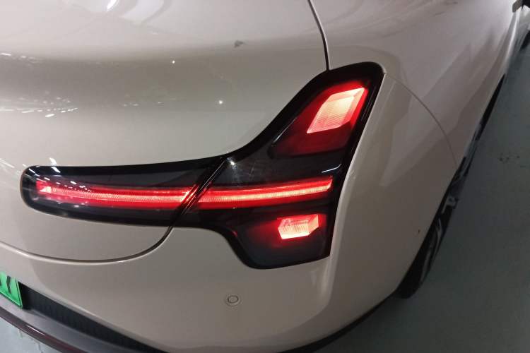 Used XPeng MONA M03 2024 620 with Ultra-Long Range Right Rear Taillight