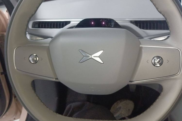 Used XPeng MONA M03 2024 620 with Ultra-Long Range Steering Wheel