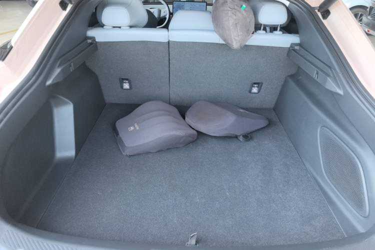 Used XPeng MONA M03 2024 620 with Ultra-Long Range Trunk