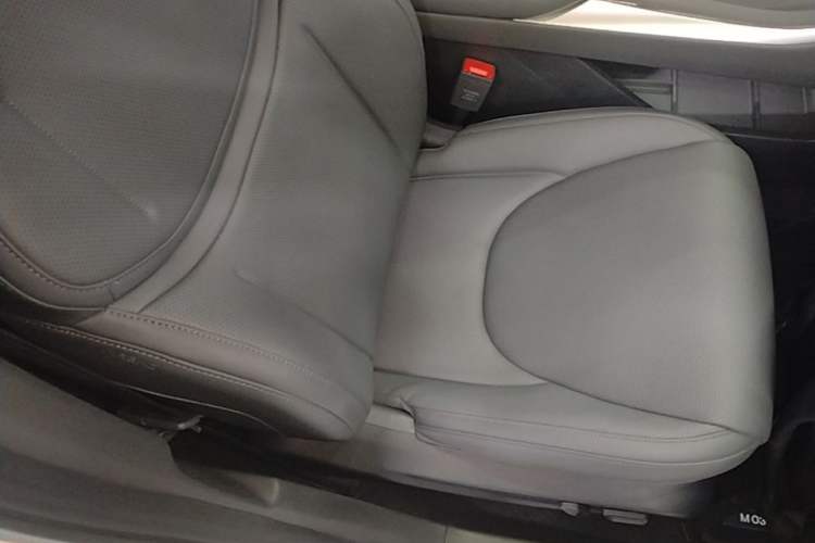 Used XPeng MONA M03 2024 620 with Ultra-Long Range Right Front Seat