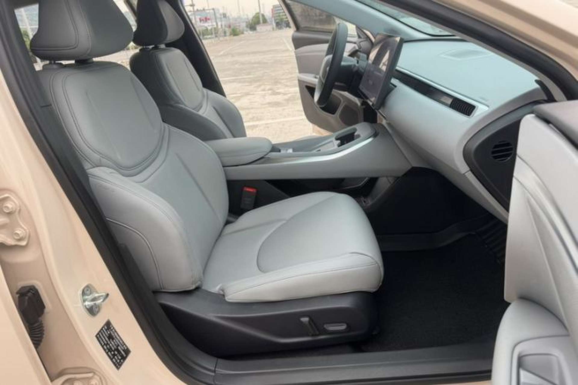 Used XPeng MONA M03 2024 515 Long-Range Right Front Seat