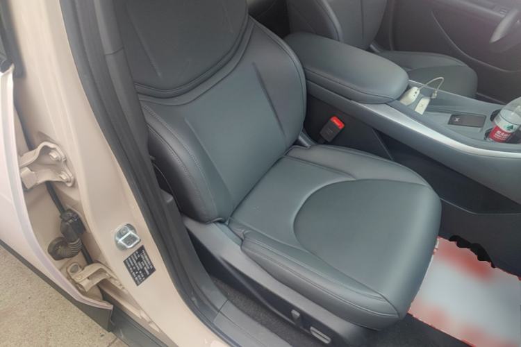 Used XPeng MONA M03 2024 515 Long-Range Right Front Seat