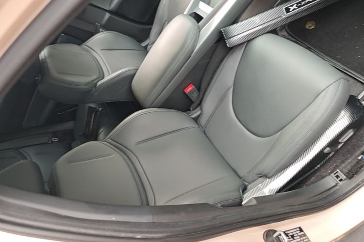 Used XPeng MONA M03 2024 515 Long-Range Right Front Seat