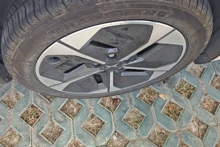 Used XPeng MONA M03 2024 515 Long-Range Right Rear Wheel Hub