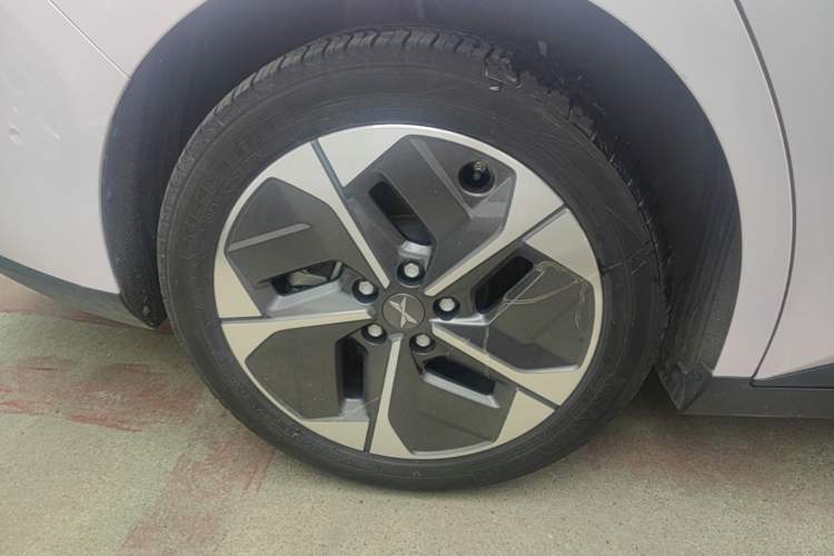 Used XPeng MONA M03 2024 515 Long-Range Right Rear Wheel Hub