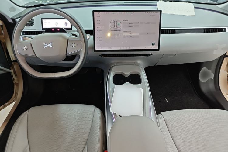 Used XPeng MONA M03 2024 620 with Ultra-Long Range Center Console