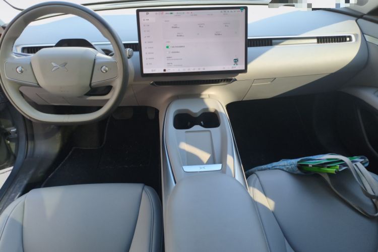 Used XPeng MONA M03 2024 515 Long-Range Center Console